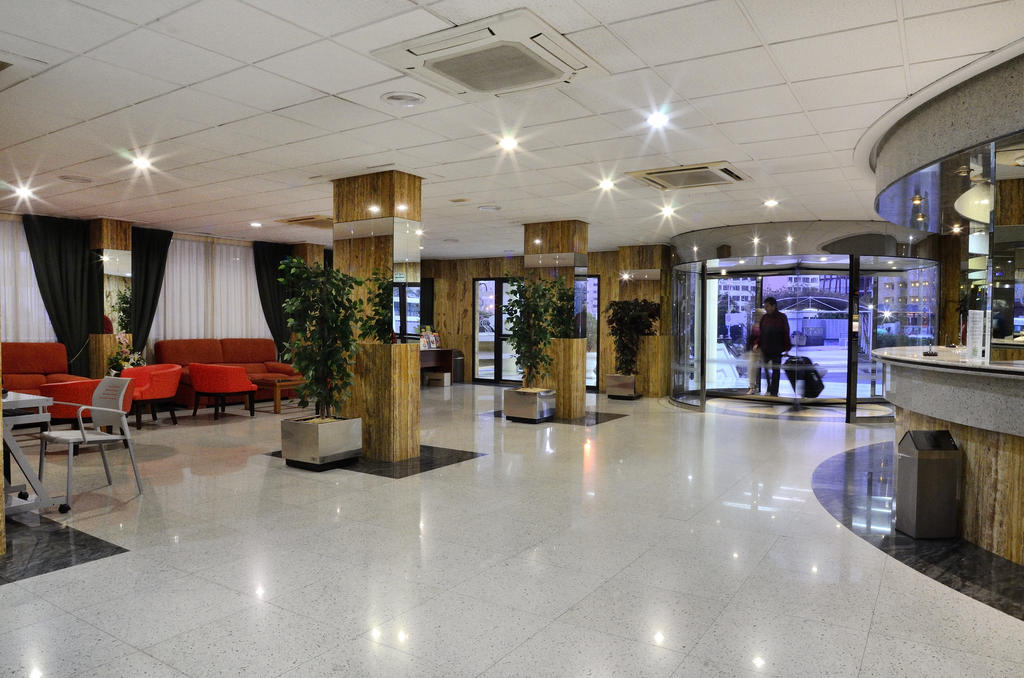 Hotel Caballo De Oro Бенидорм Экстерьер фото