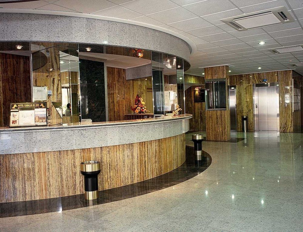 Hotel Caballo De Oro Бенидорм Экстерьер фото